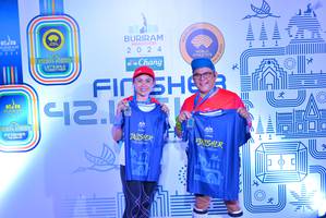 BIB: 
                            <button type="button" onclick="openModal(23805203)" class="btn btn-primary btn-sm float-right btn-popup" data-toggle="modal" data-target=".modal-high-quality">
                        <i class="fas fa-shopping-cart"></i> Add to Cart
                    </button>
                                            <button type="button" onclick="isThisMe(23805203, true)" class="btn btn-success btn-sm float-right btn-popup btn-isme hidden" data-toggle="tooltip" data-placement="bottom" title="นี่คือรูปของคุณใช่ไหม คลิกที่นี่เพื่อเอาเข้าอัลบั้ม">
                        <i class="fas fa-plus"></i> Add to album
                    </button>
                    <button type="button" onclick="isThisMe(23805203, false)" class="btn btn-warning btn-sm float-right btn-popup btn-isnotme hidden">
                        <i class="fas fa-ban"></i> Remove from album
                    </button>